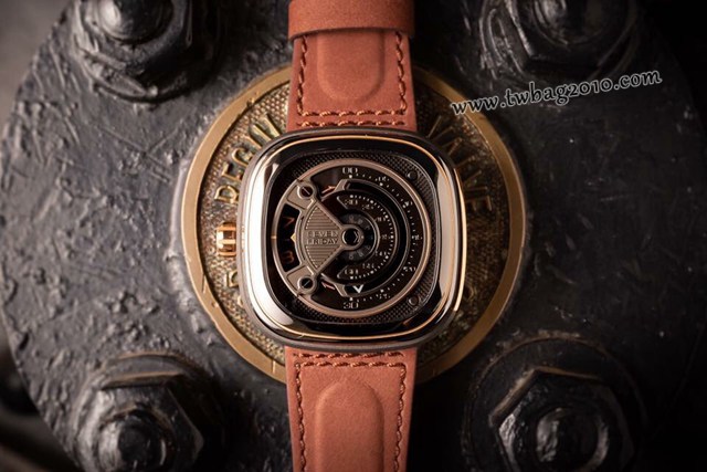Sevenfriday自動機械男表 型號M2B-1 七個星期五休閒高端男表  gjs2061